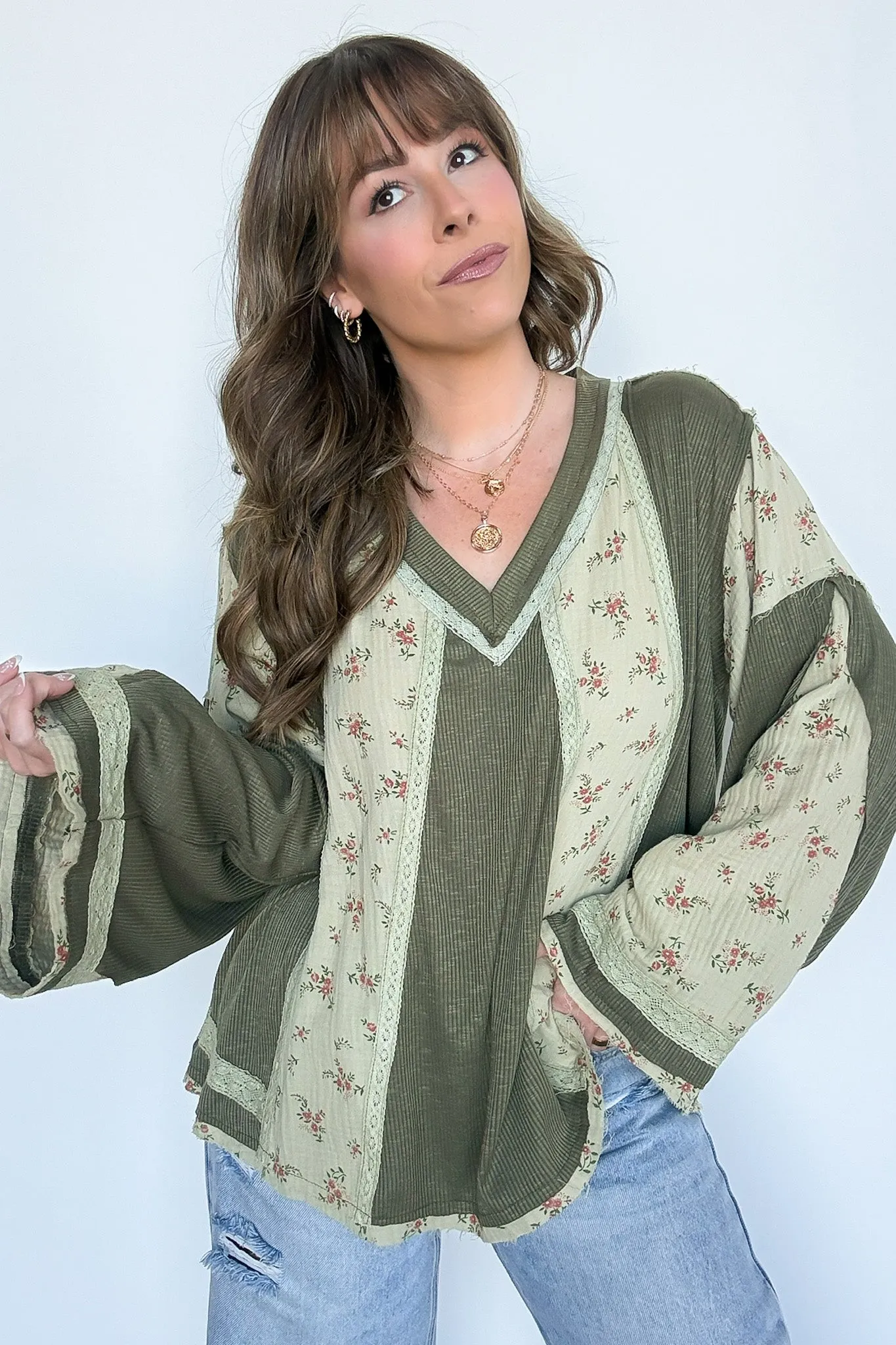 Allysia V-Neck Floral Contrast Top - FINAL SALE