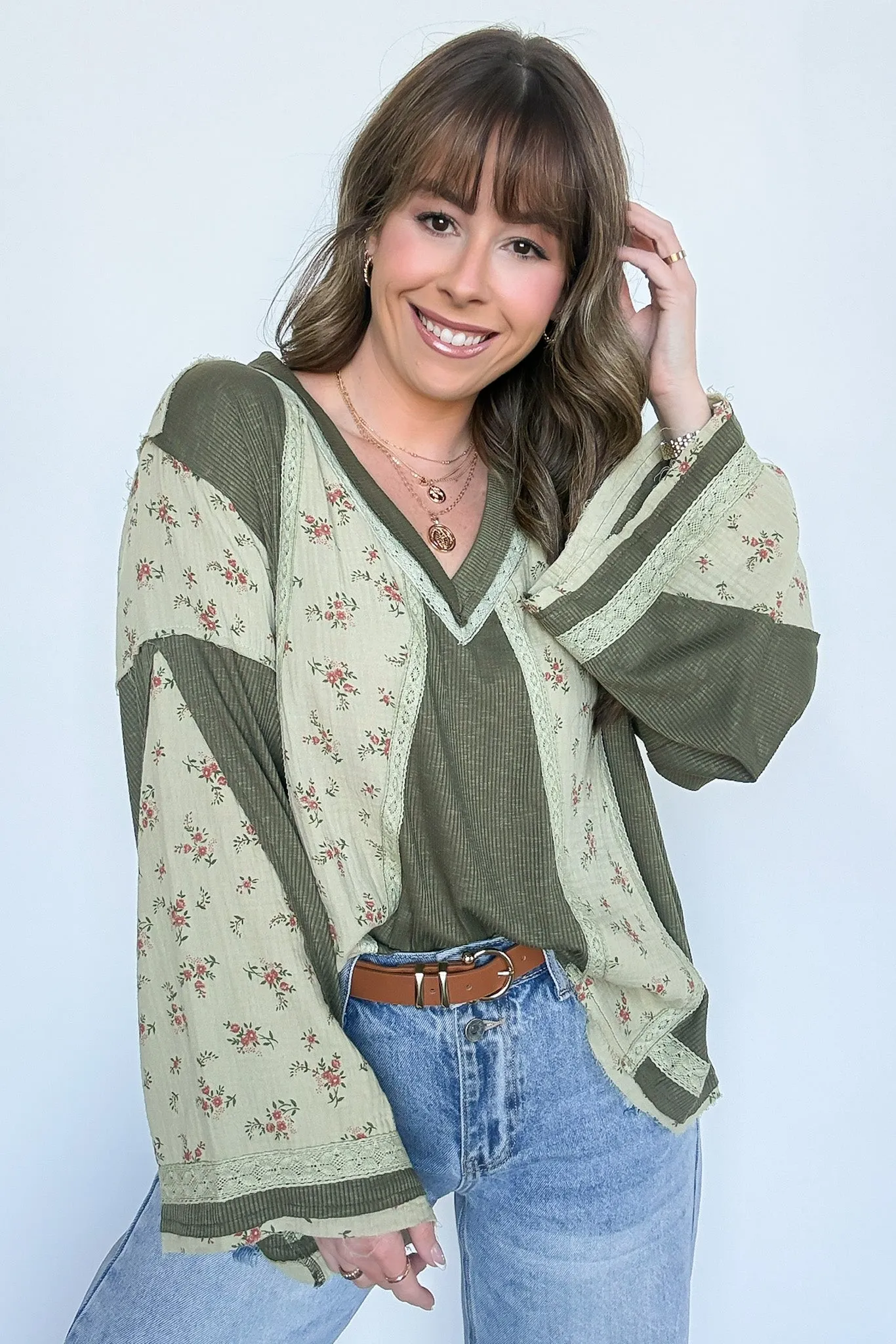 Allysia V-Neck Floral Contrast Top - FINAL SALE
