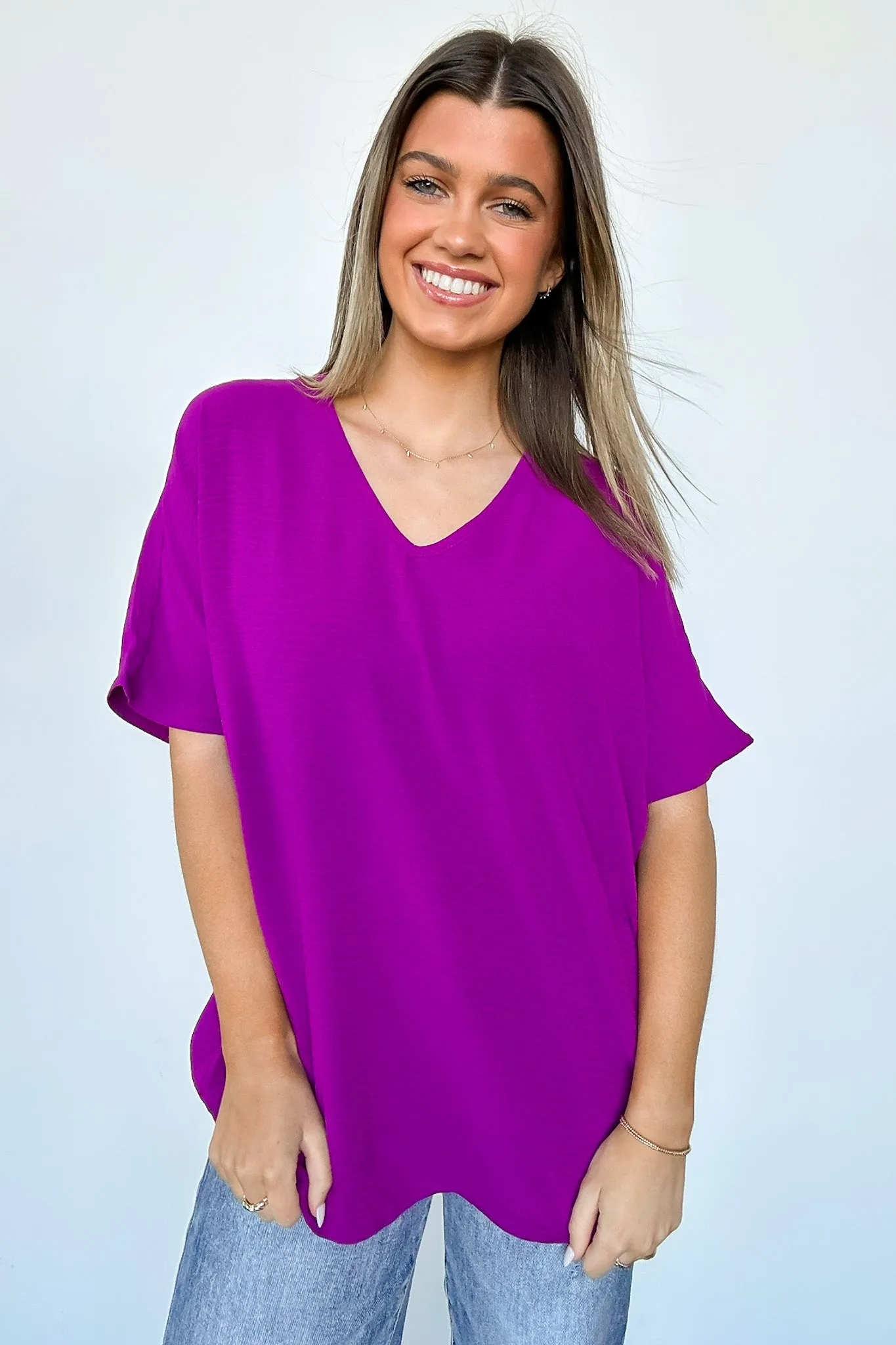 Evlynn V-Neck Short Sleeve Top - BACK IN STOCK