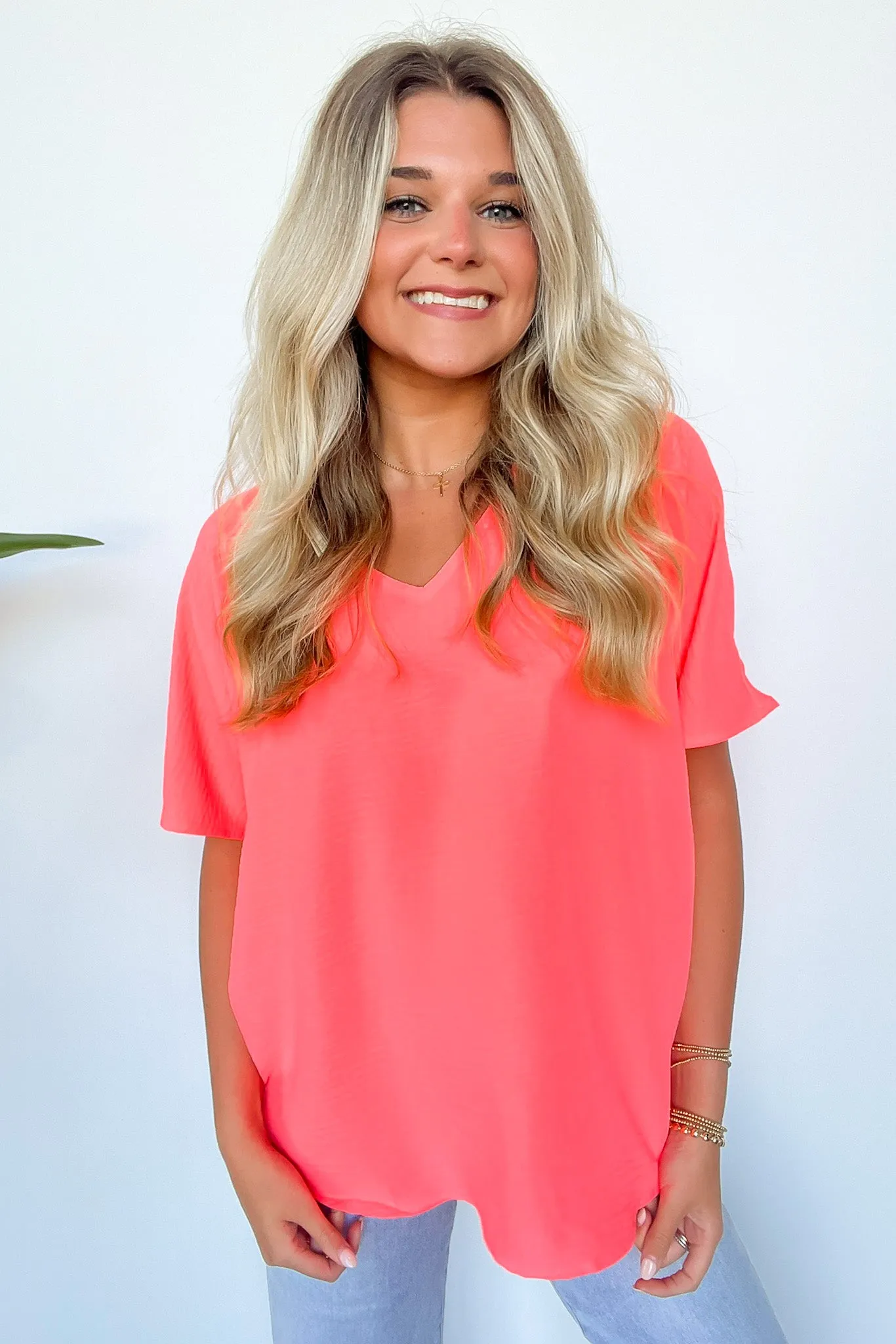 Evlynn V-Neck Short Sleeve Top - BACK IN STOCK