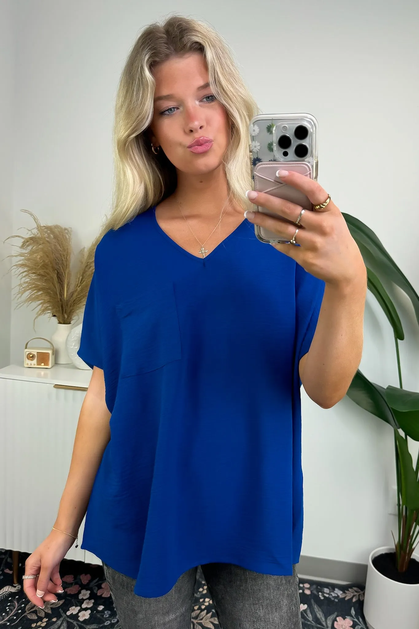 Have it Here V-Neck Pocket Top | BACK IN STOCK   NEW COLORS