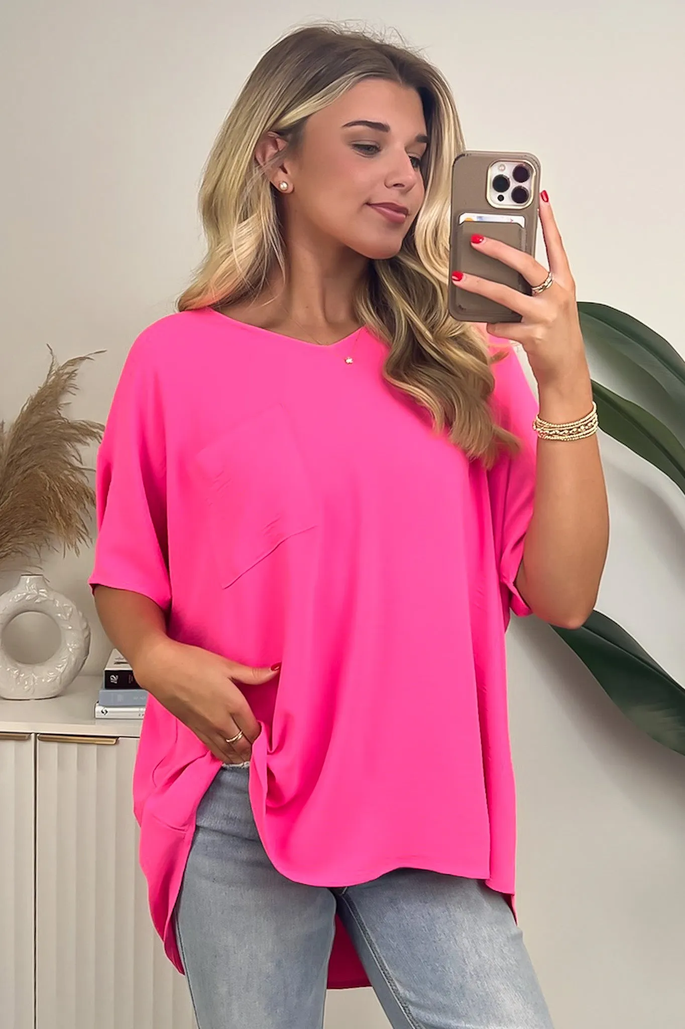 Have it Here V-Neck Pocket Top | BACK IN STOCK   NEW COLORS