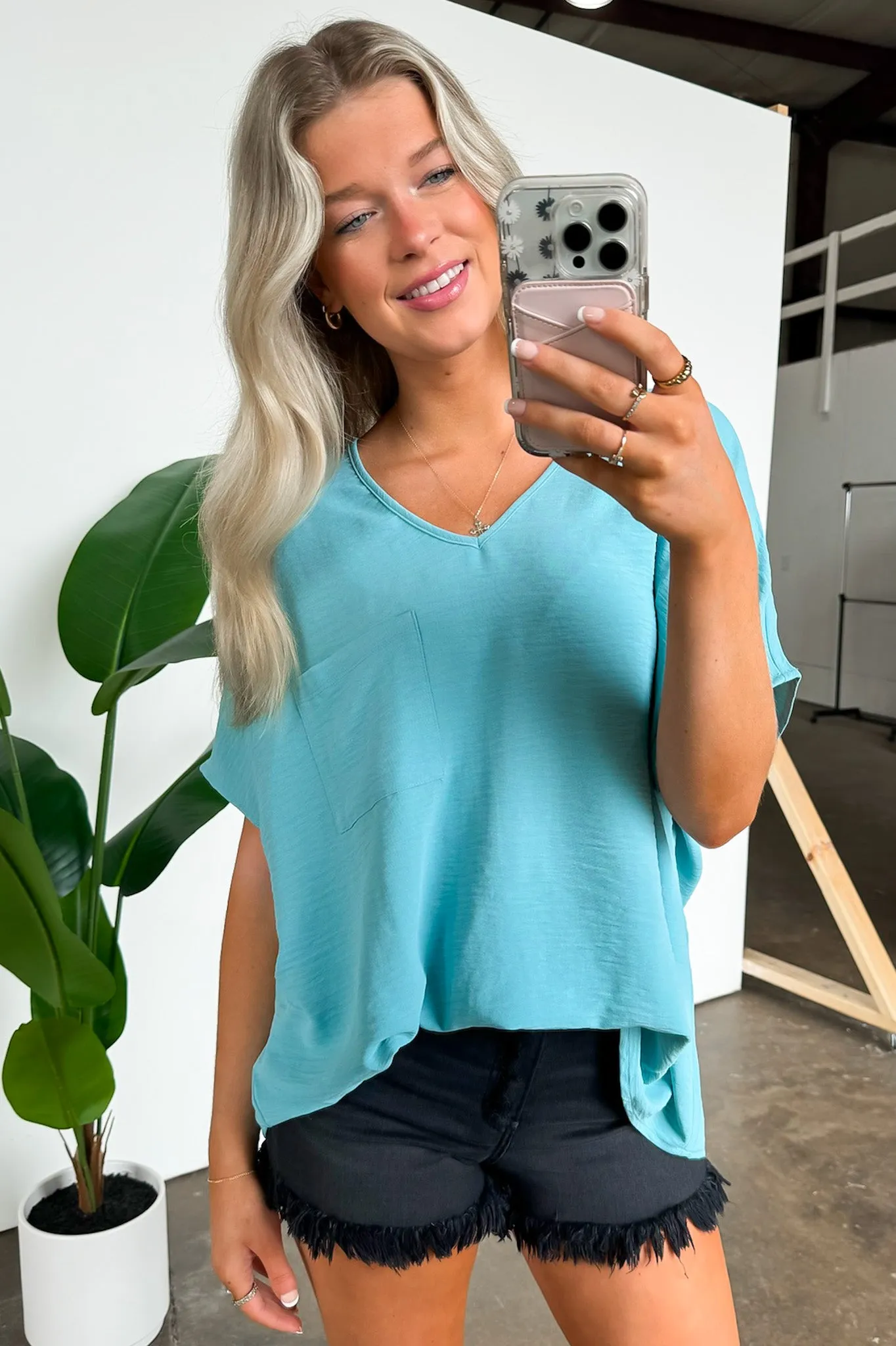 Have it Here V-Neck Pocket Top | BACK IN STOCK   NEW COLORS