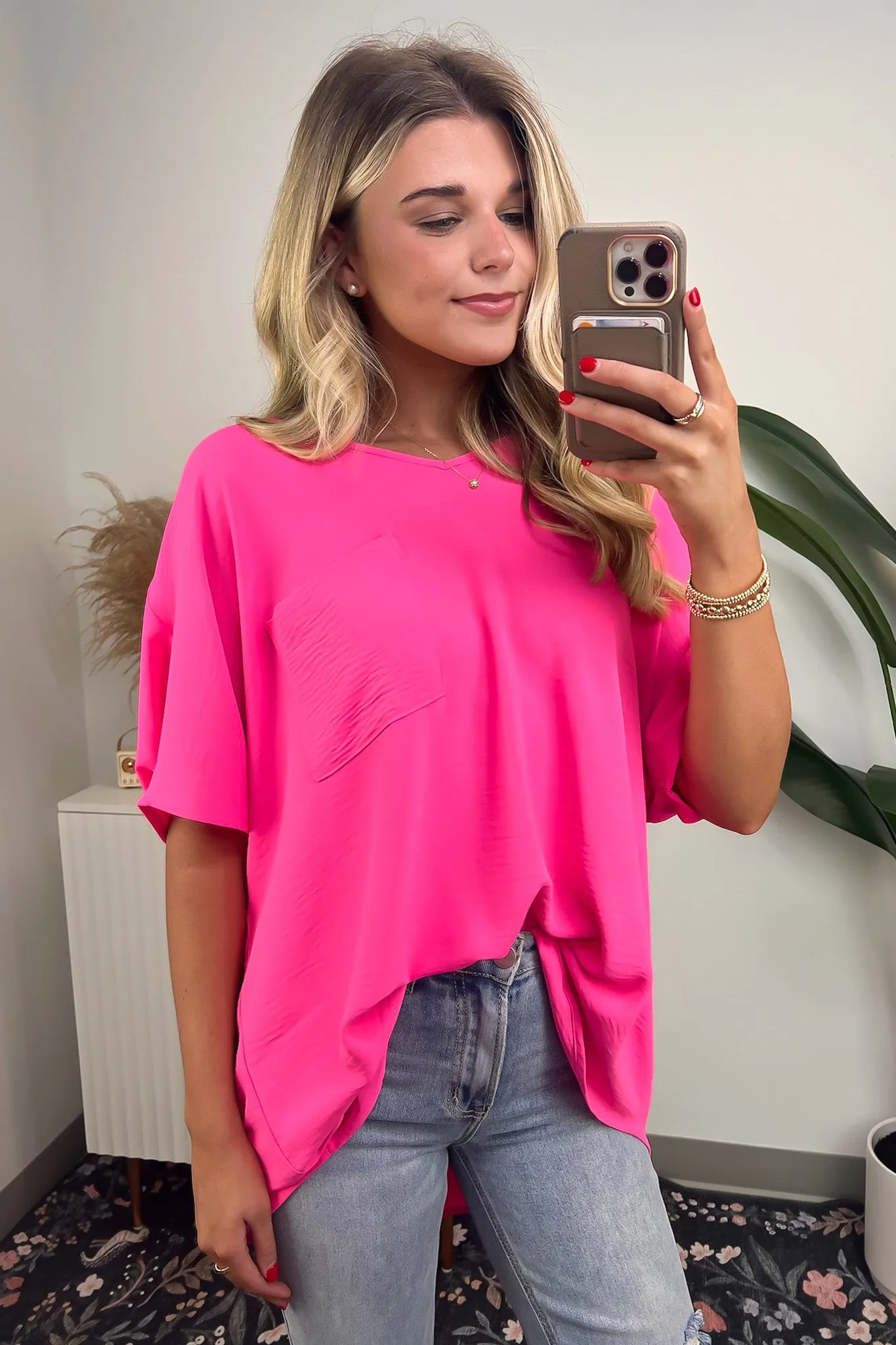 Have it Here V-Neck Pocket Top | BACK IN STOCK   NEW COLORS