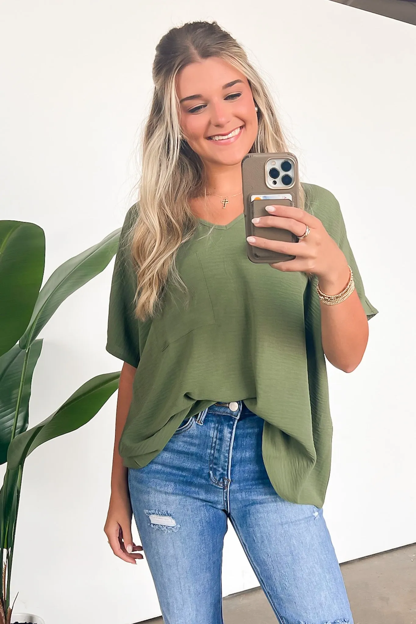 Have it Here V-Neck Pocket Top | BACK IN STOCK   NEW COLORS