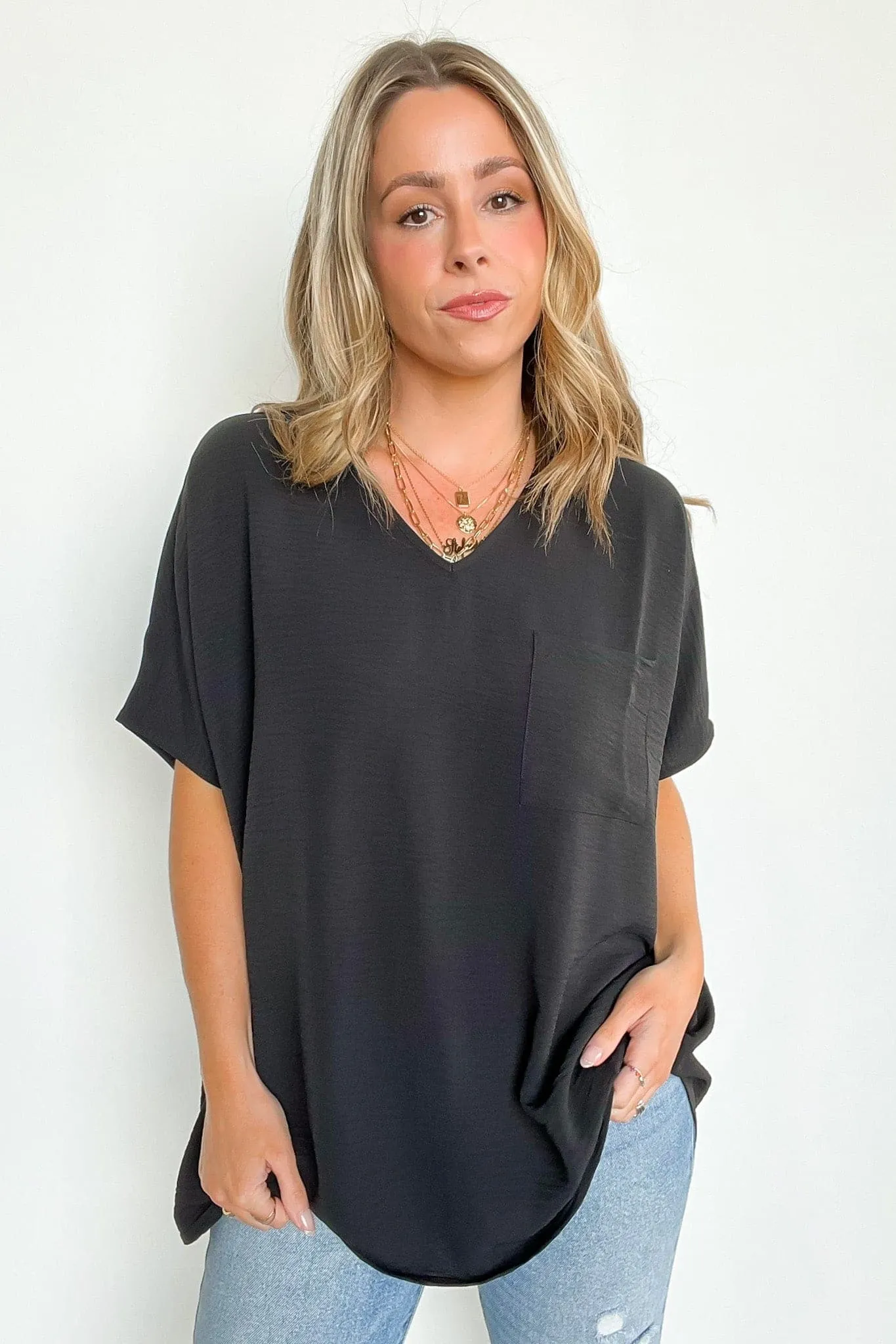 Have it Here V-Neck Pocket Top | BACK IN STOCK   NEW COLORS