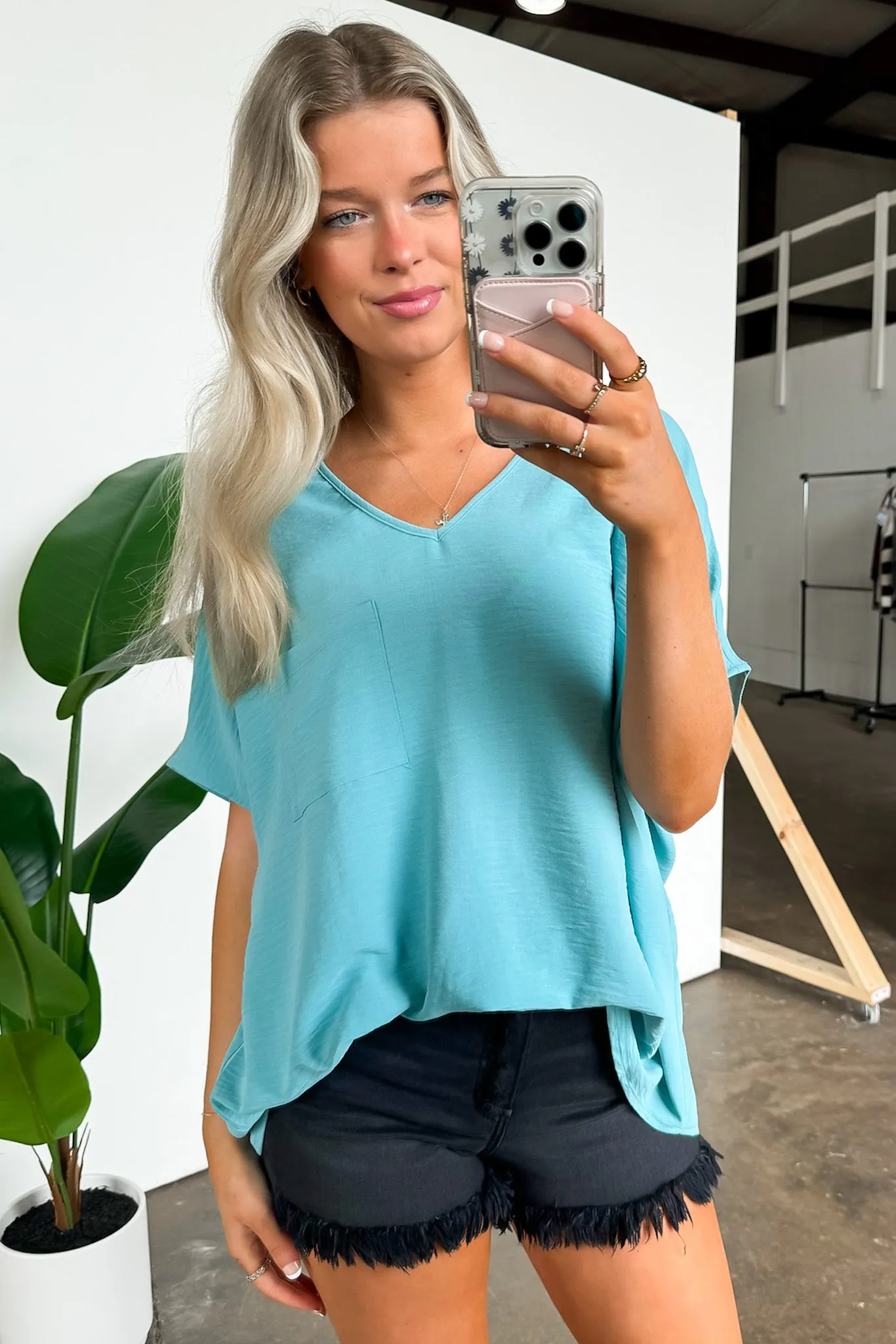 Have it Here V-Neck Pocket Top | BACK IN STOCK   NEW COLORS