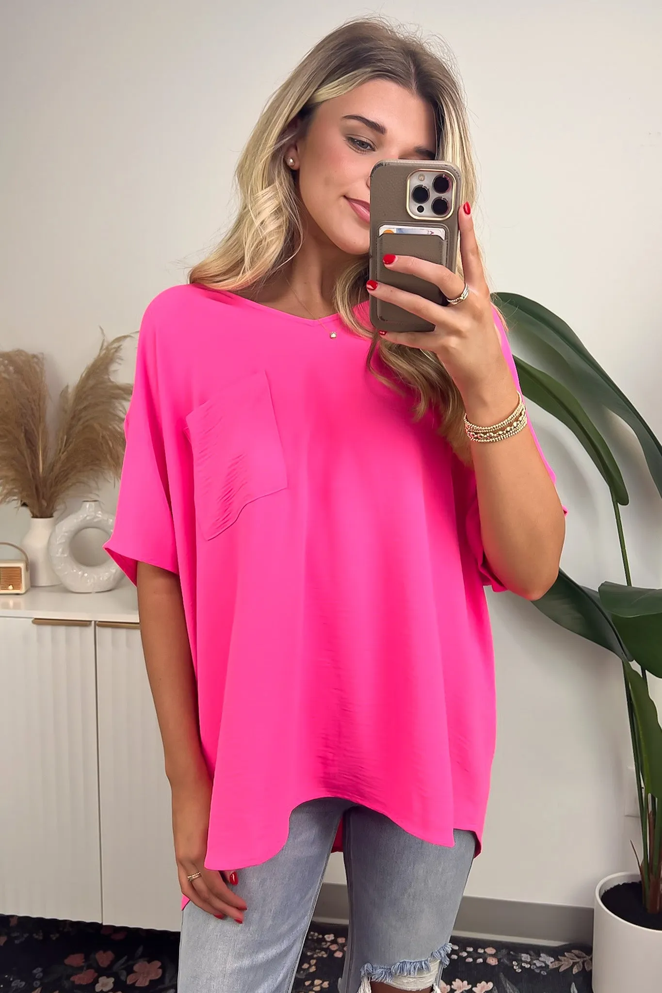 Have it Here V-Neck Pocket Top | BACK IN STOCK   NEW COLORS