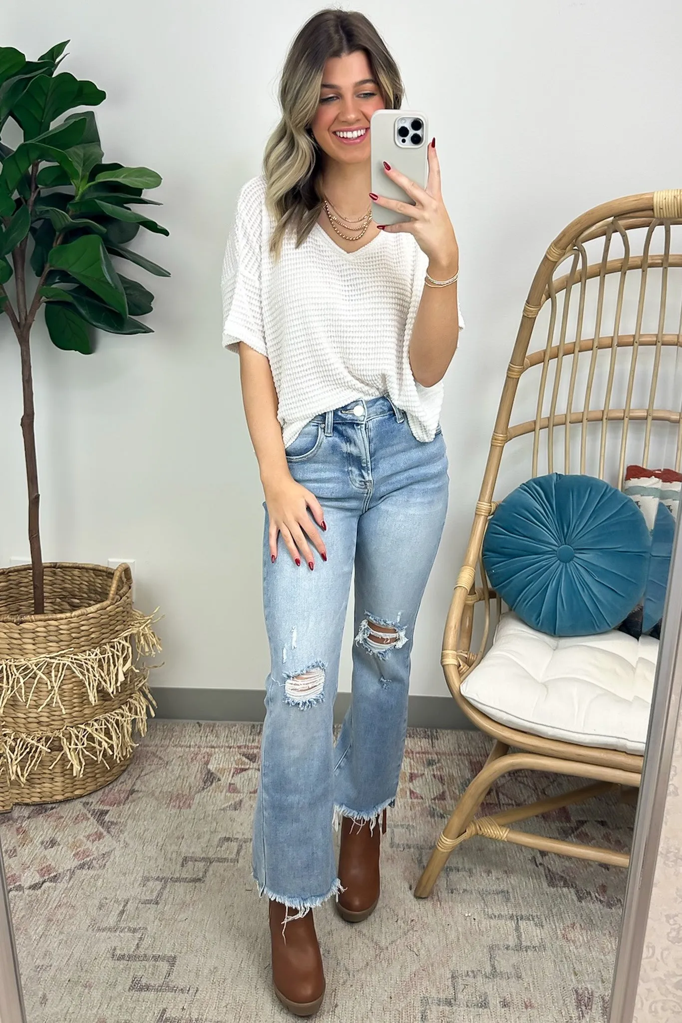 Julietta V-Neck Cropped Short Sleeve Top - BACK IN STOCK
