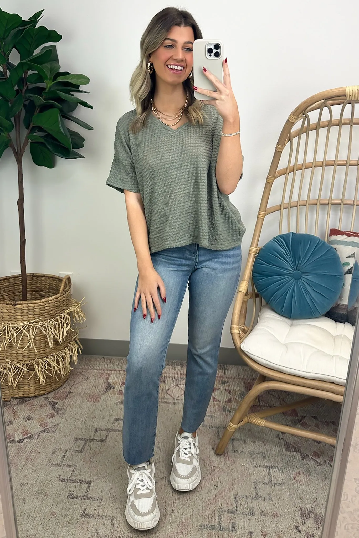 Julietta V-Neck Cropped Short Sleeve Top - BACK IN STOCK