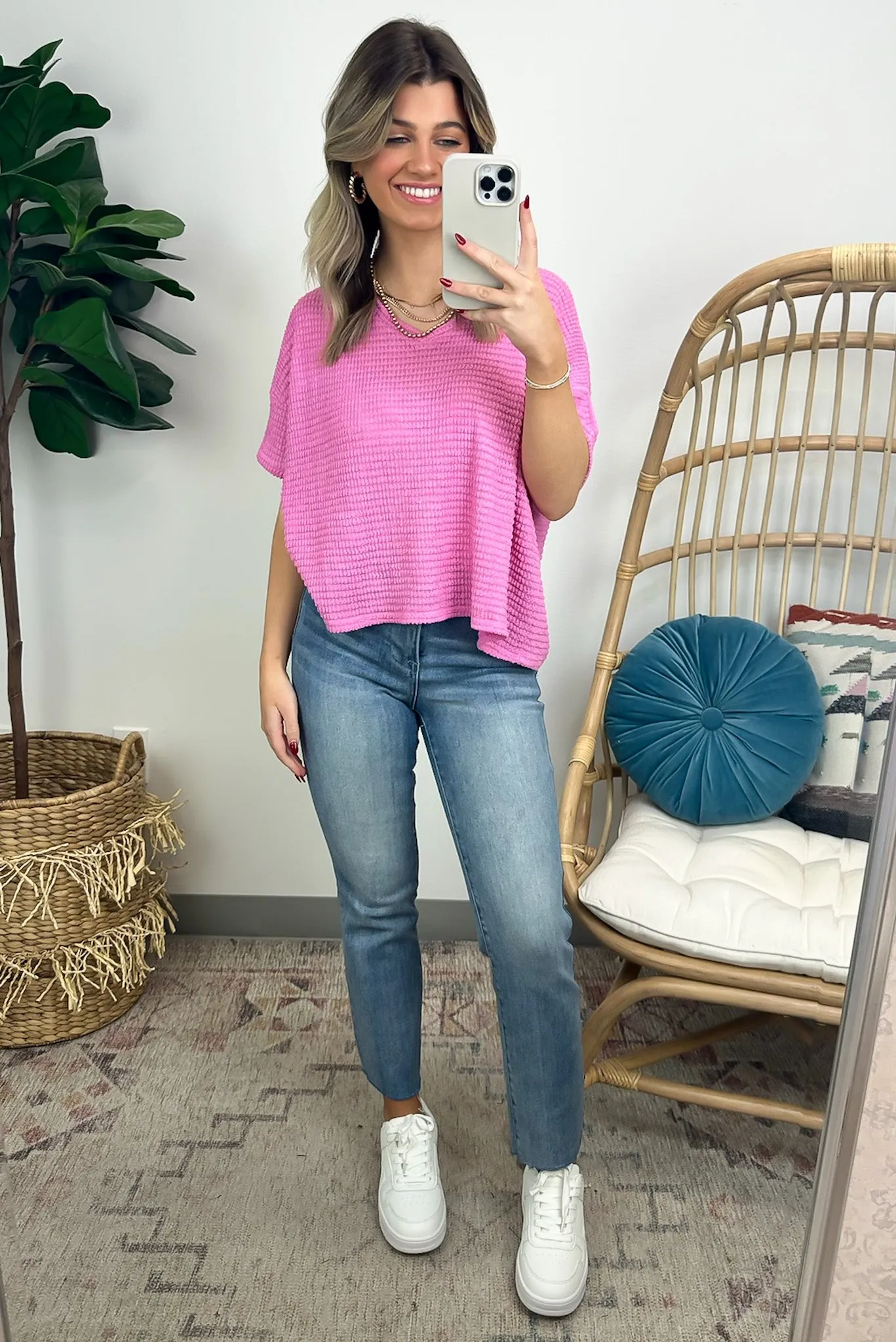 Julietta V-Neck Cropped Short Sleeve Top - BACK IN STOCK