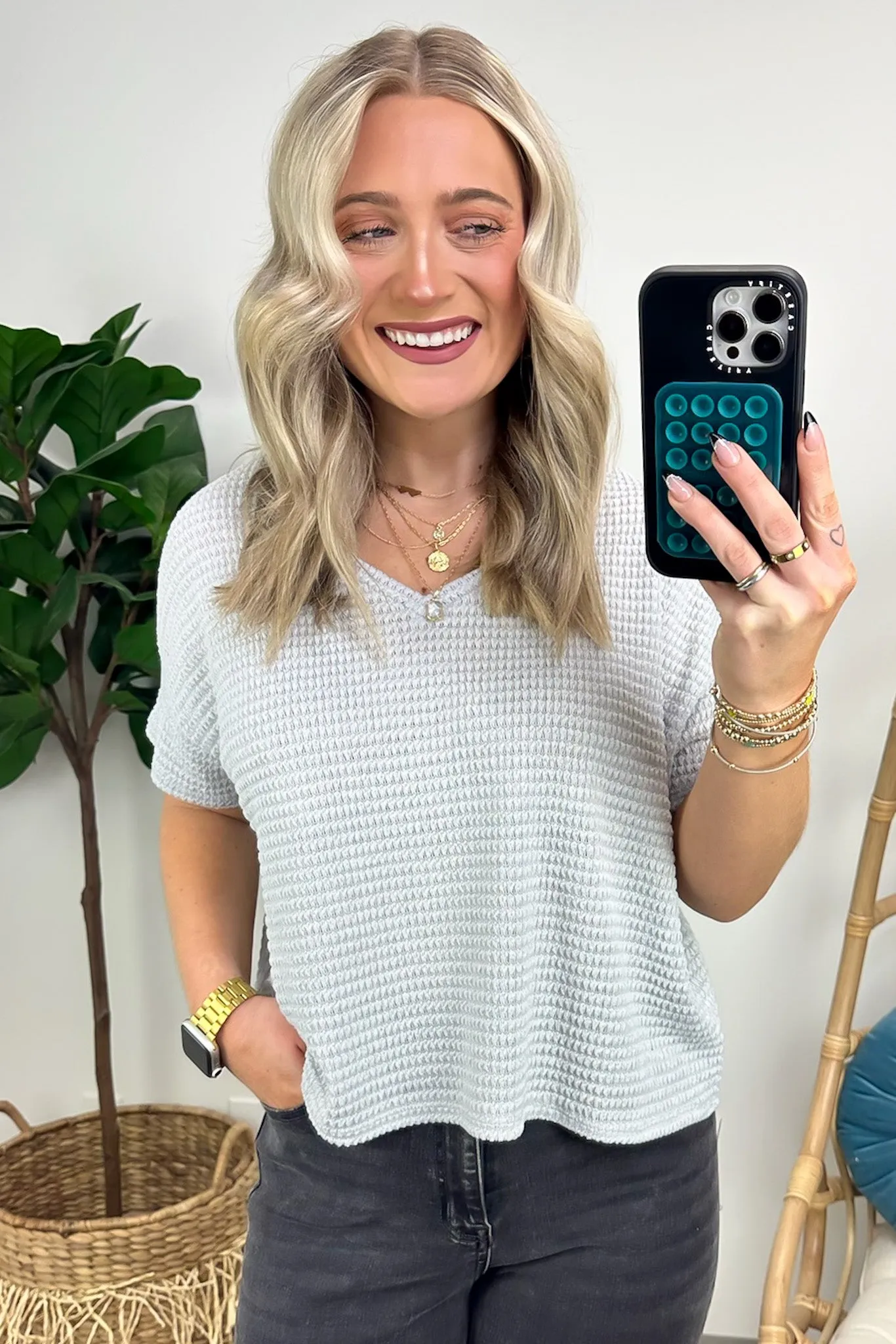 Julietta V-Neck Cropped Short Sleeve Top - BACK IN STOCK