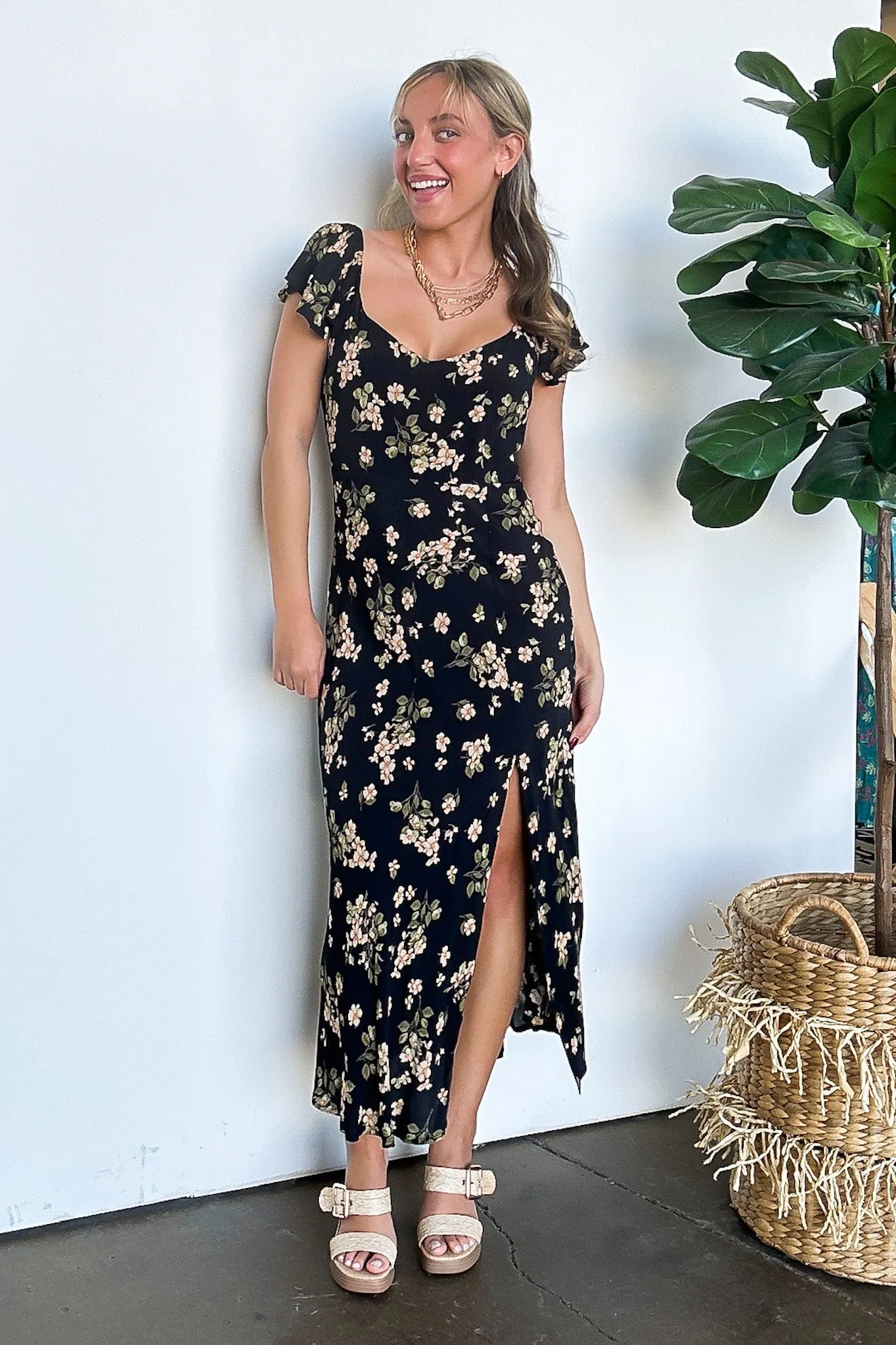 Laleh Floral Ruffle Sleeve Midi Dress