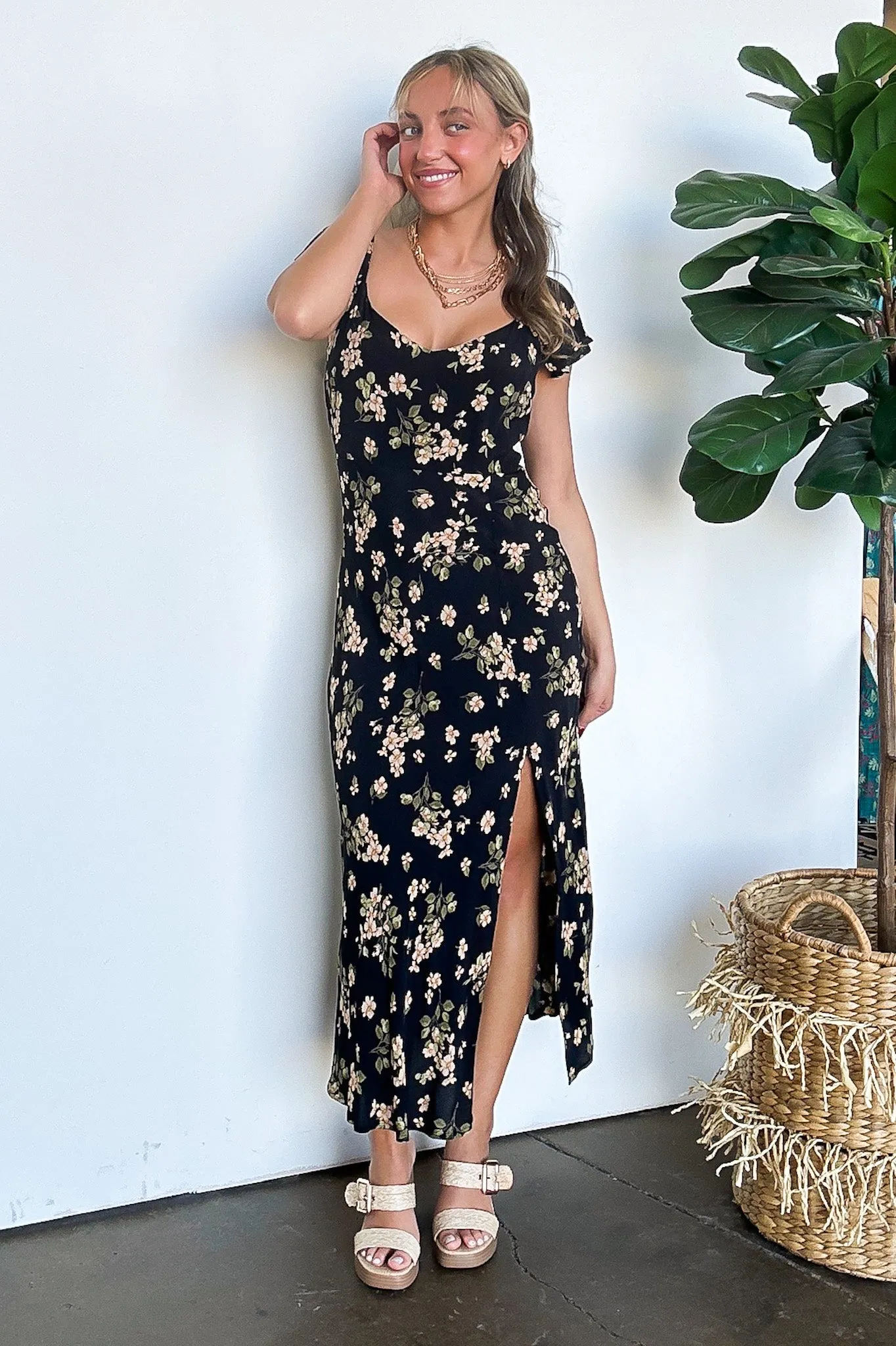 Laleh Floral Ruffle Sleeve Midi Dress
