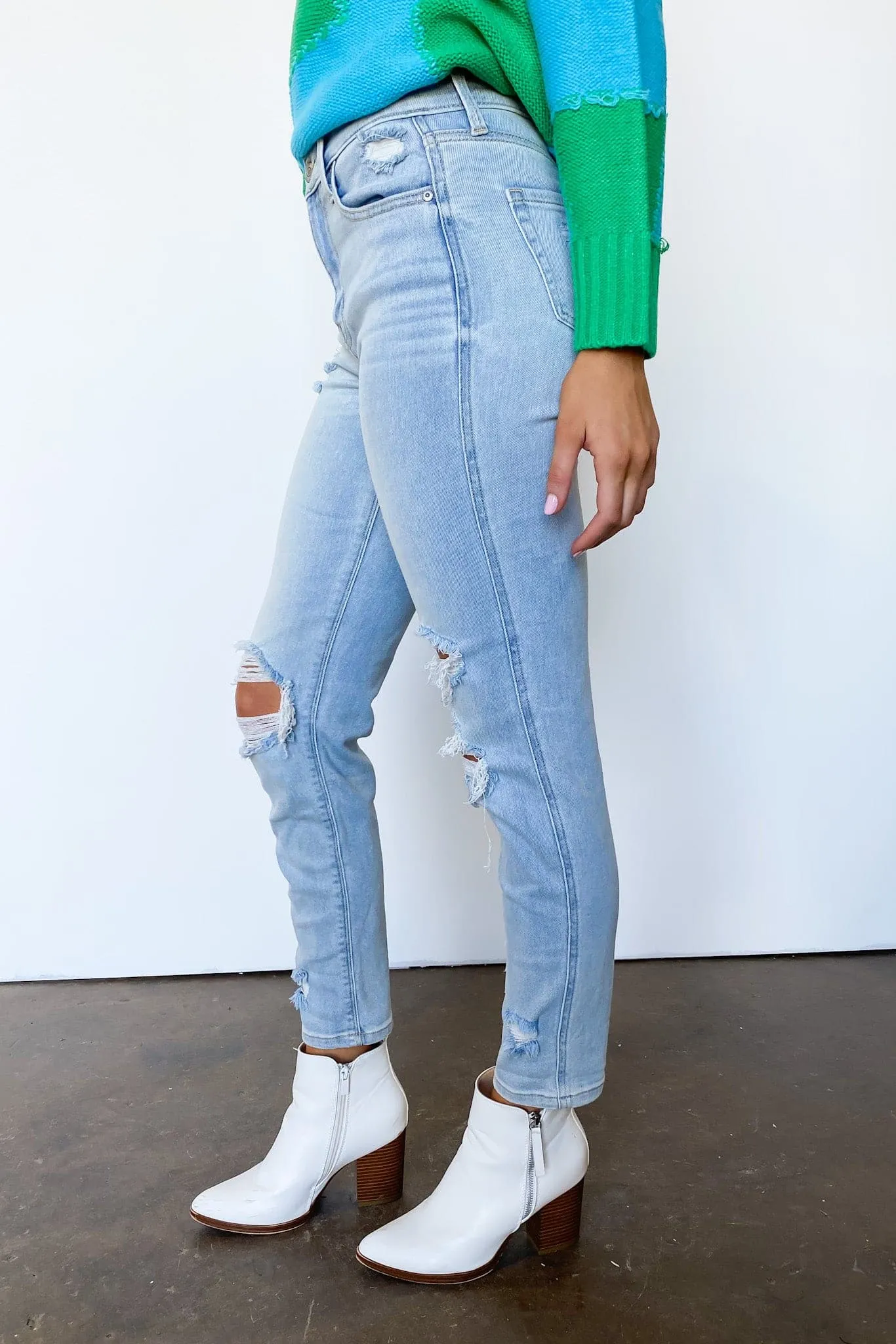 Looking Good Distressed Boyfriend Jeans - FINAL SALE