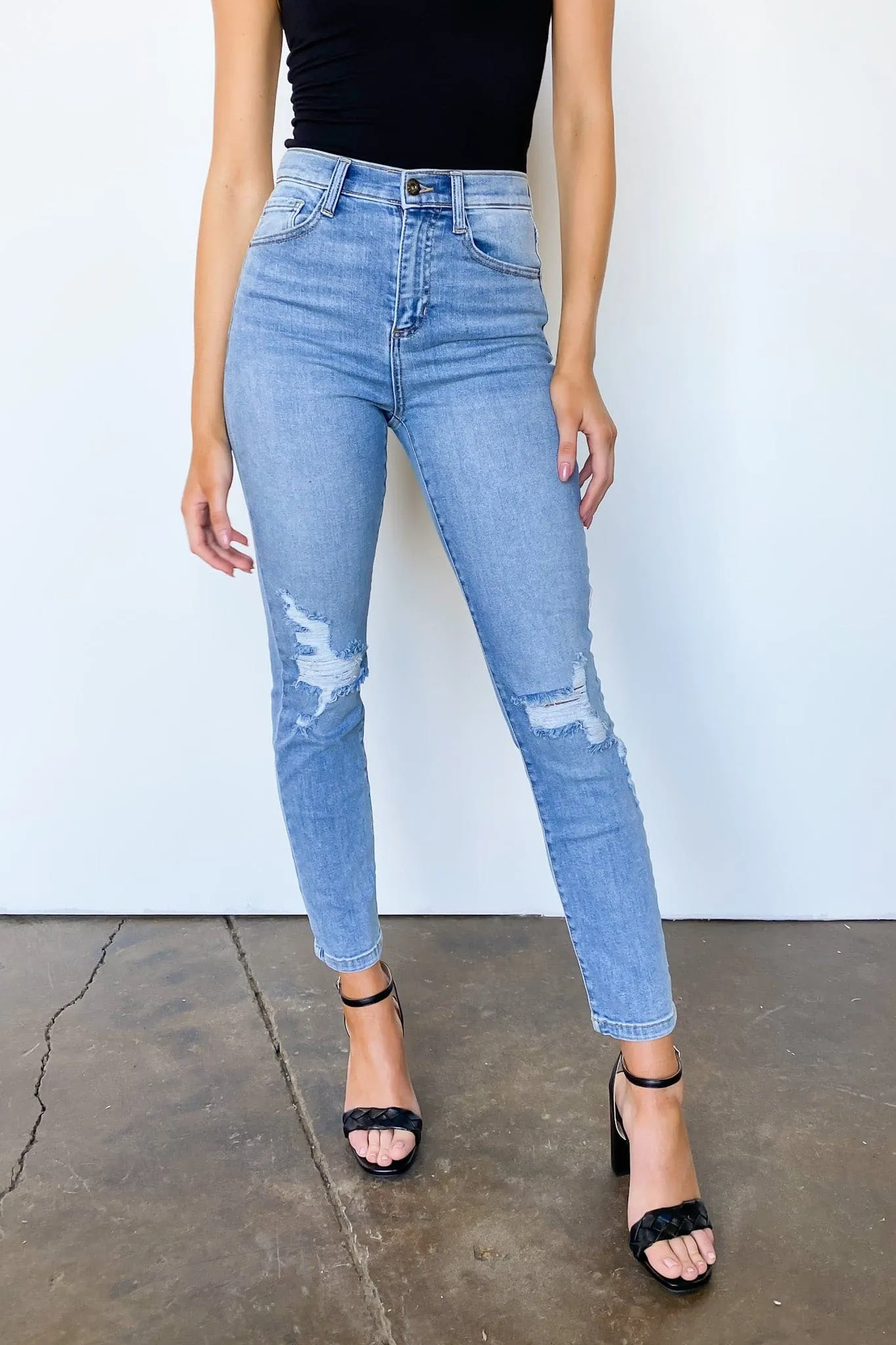 Maliha Vintage High Rise Distressed Jeans - FINAL SALE