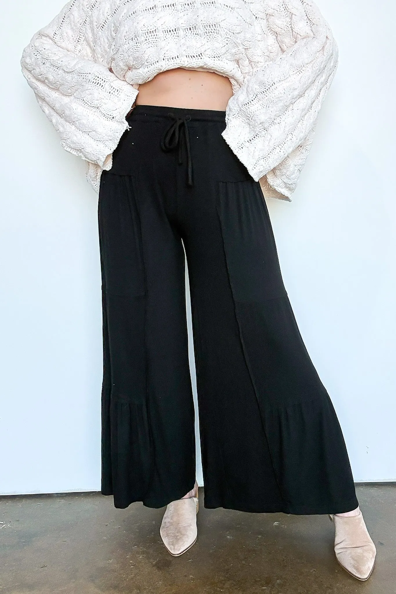 Naiara Ribbed Contrast Flowy Pants - FINAL SALE