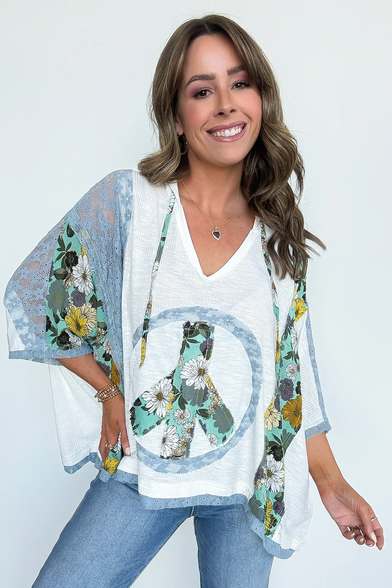 Outta Sight V-Neck Floral Peace Contrast Top