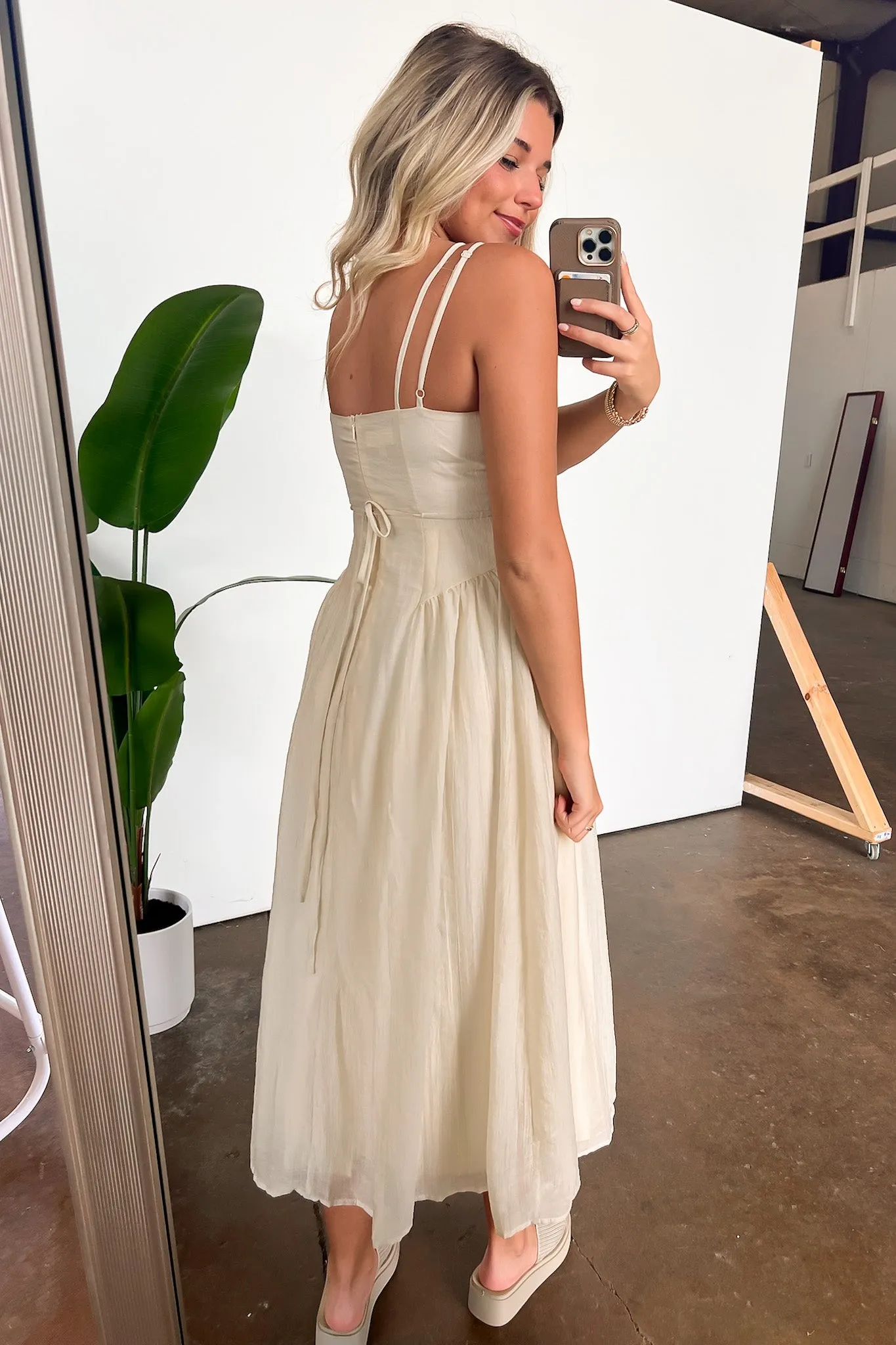 Questa Cutout Neckline Maxi Dress - FINAL SALE