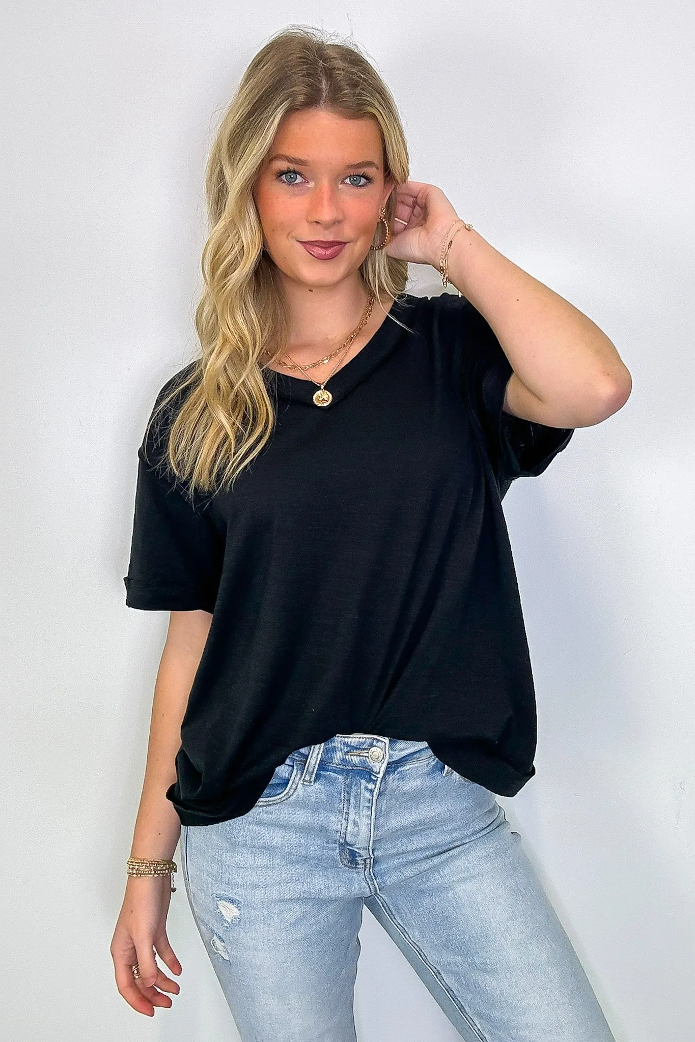 Retro Pop Relaxed V-Neck Short Sleeve Top