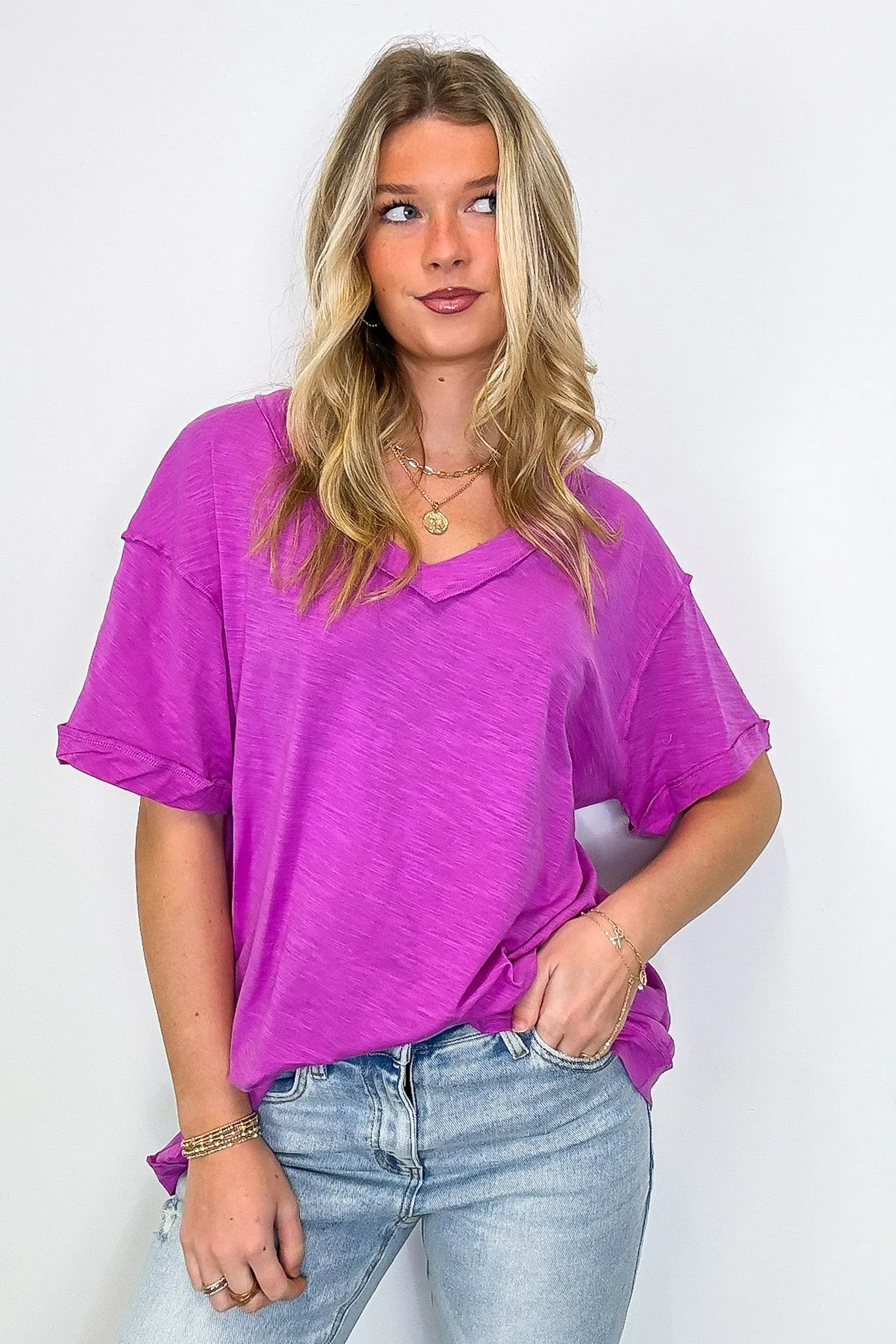 Retro Pop Relaxed V-Neck Short Sleeve Top