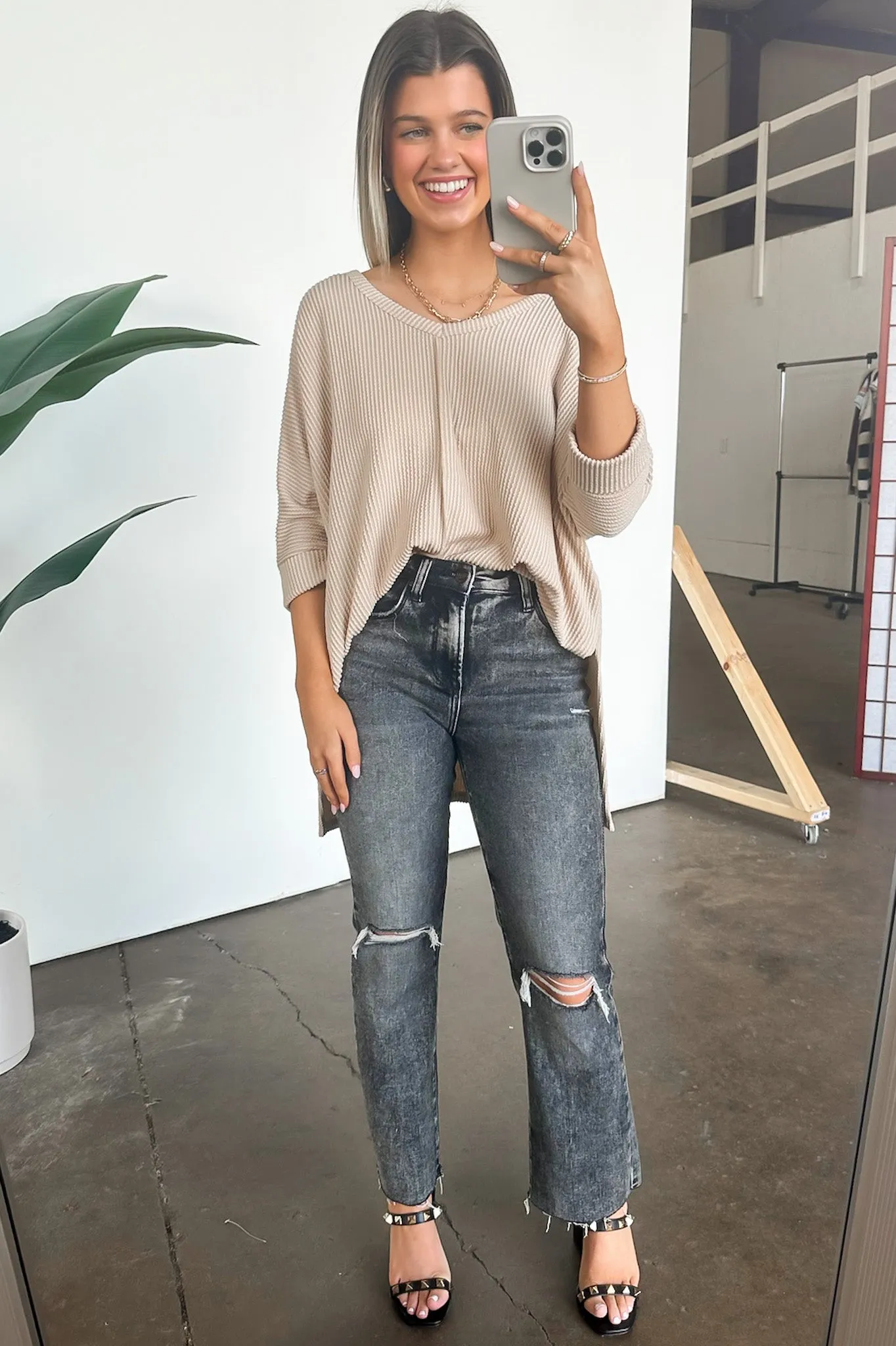 Rhysa Textured Knit V-Neck Top - BACK IN STOCK