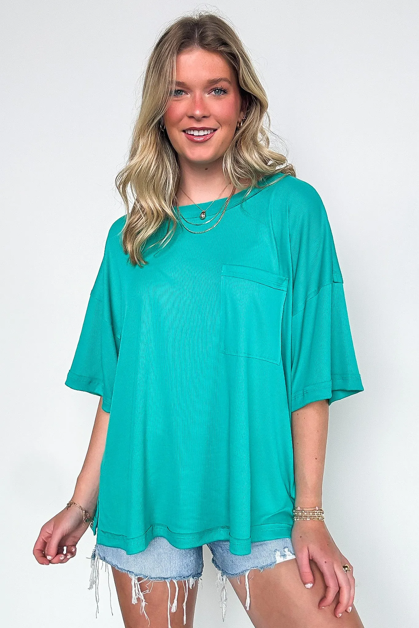 Simonah Relaxed Fit Pocket Tee