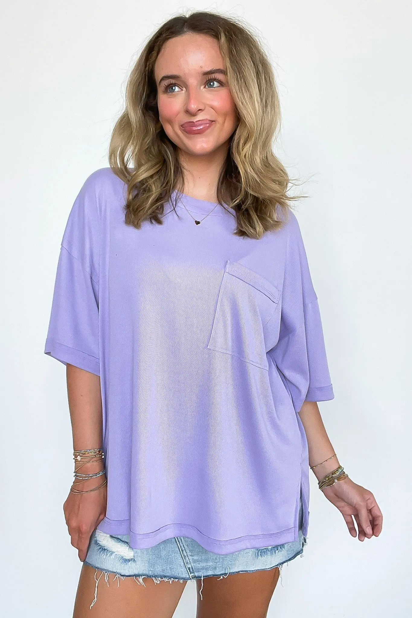 Simonah Relaxed Fit Pocket Tee