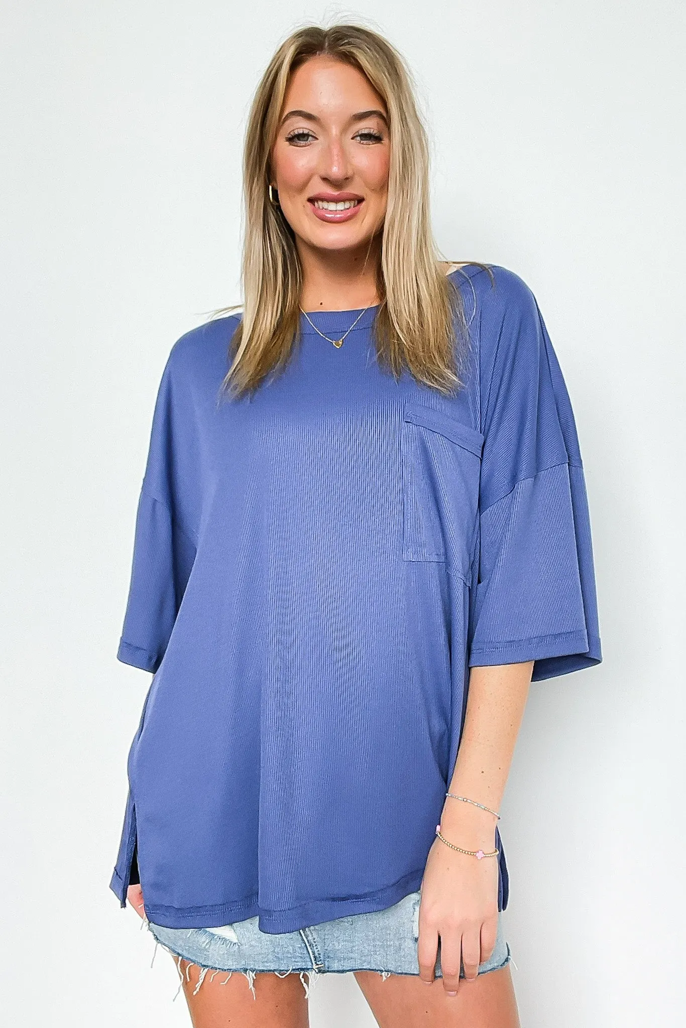 Simonah Relaxed Fit Pocket Tee