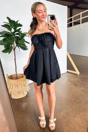 Suave Mood Bow Balloon Hem Strapless Dress