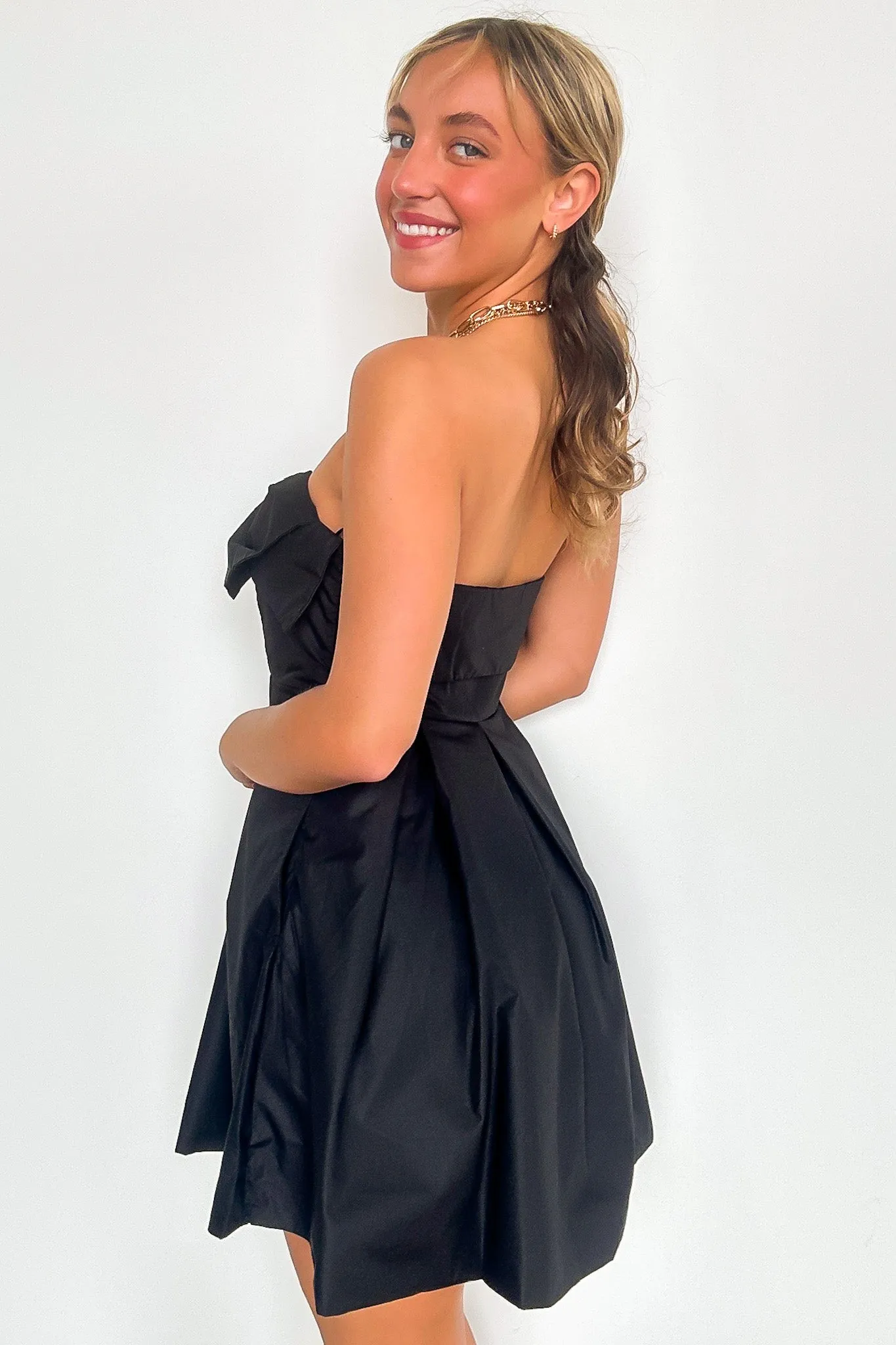Suave Mood Bow Balloon Hem Strapless Dress